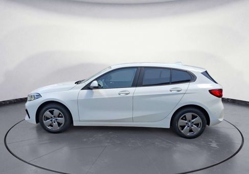 BMW 118, 2023