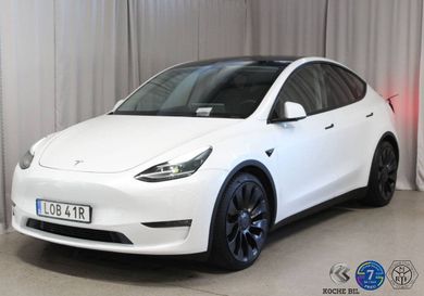 Tesla Model Y, 2022