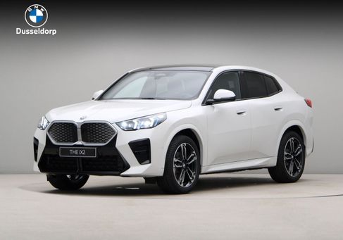 BMW iX, 2025