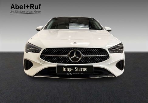 Mercedes-Benz CLA 180, 2025