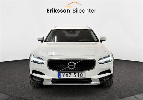 Volvo V90 Cross Country, 2018