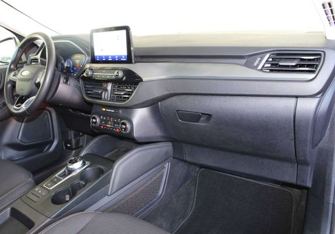 Ford Kuga, 2022