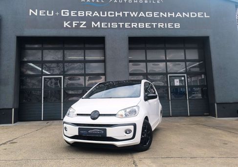 Volkswagen up!, 2024