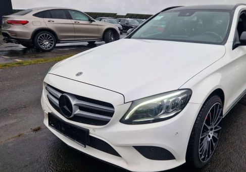 Mercedes-Benz C 300, 2019 3