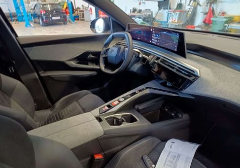 Peugeot 3008, 2025