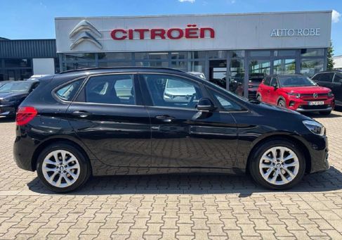 BMW 218, 2018 2