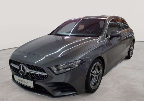 Mercedes-Benz A 220, 2022