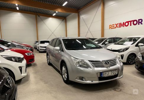 Toyota Avensis, 2011