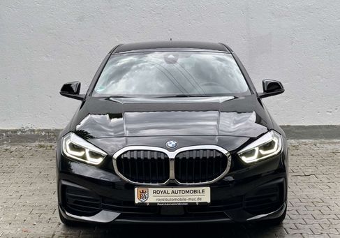 BMW 118, 2020