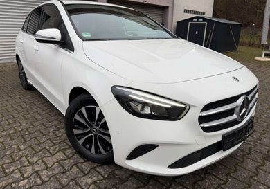 Mercedes-Benz B 180, 2021