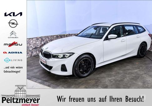 BMW 318, 2022