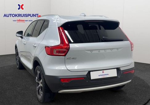 Volvo XC40, 2021 3