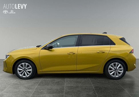 Opel Astra, 2022