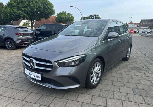 Mercedes-Benz B 180, 2020