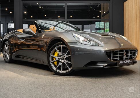 Ferrari California, 2012