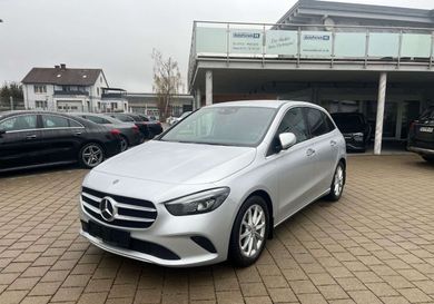 Mercedes-Benz B 180, 2019