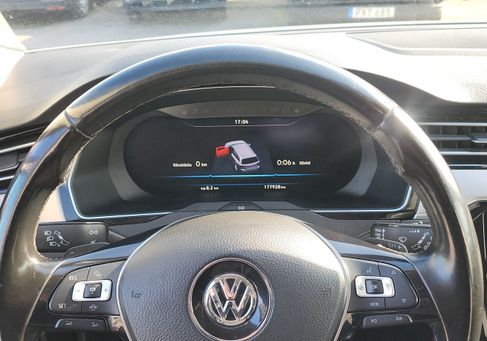 Volkswagen Passat, 2019
