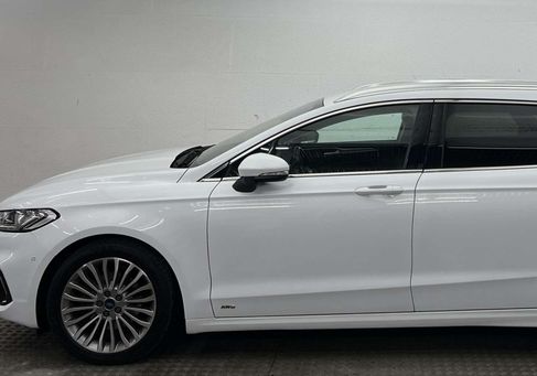 Ford Mondeo, 2022