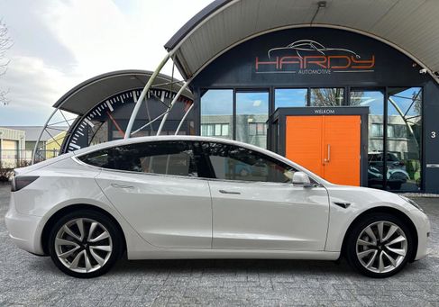 Tesla Model 3, 2019 2
