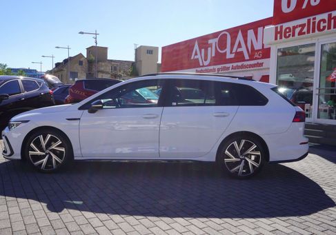 Volkswagen Golf, 2022 3