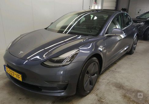 Tesla Model 3, 2019