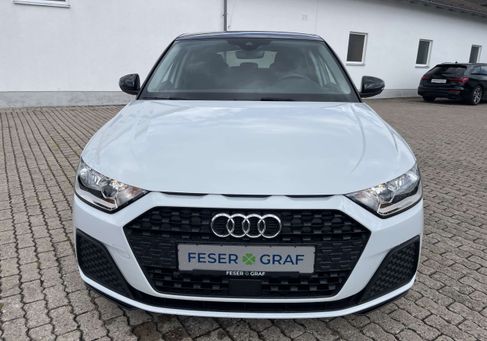 Audi A1, 2022