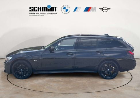 BMW 320, 2022
