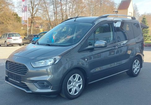 Ford Tourneo Courier, 2020