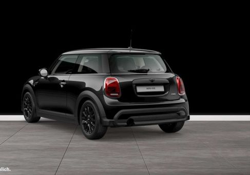 MINI ONE, 2022