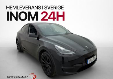 Tesla Model Y, 2023