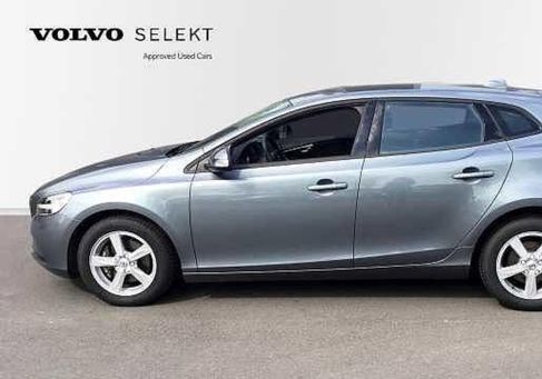 Volvo V40, 2018