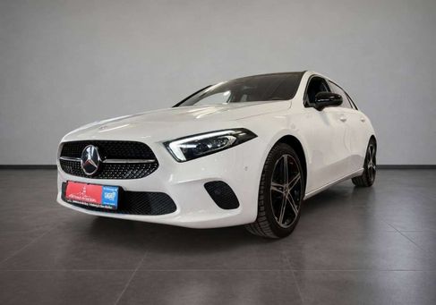 Mercedes-Benz A 220, 2021 3