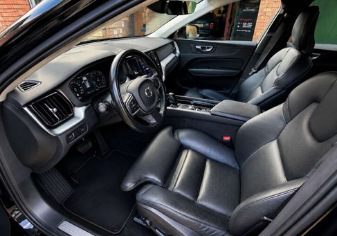 Volvo XC60, 2021