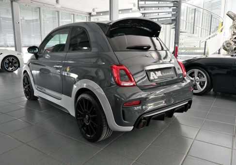 Abarth 695, 2020