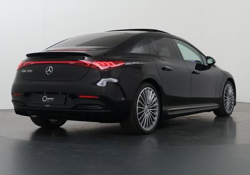 Mercedes-Benz EQE, 2025