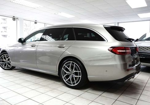 Mercedes-Benz E 400, 2020