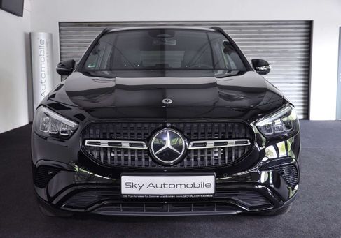 Mercedes-Benz GLA 180, 2025