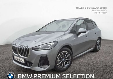 BMW 220, 2025