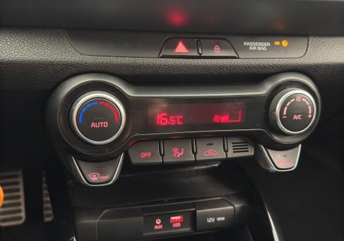 Kia Stonic, 2018