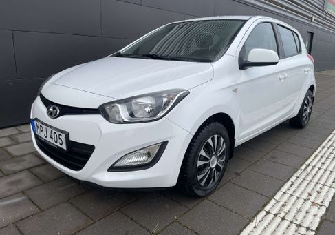 Hyundai i20, 2015