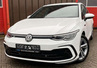 Volkswagen Golf, 2022