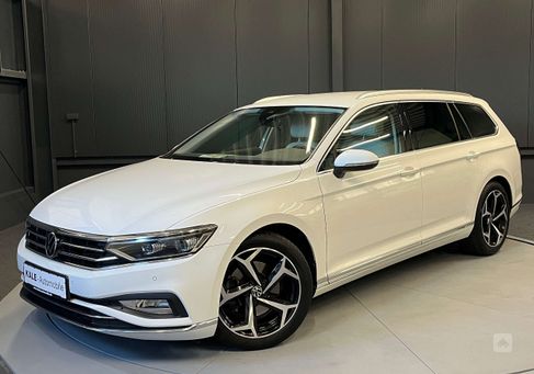 Volkswagen Passat Variant, 2022