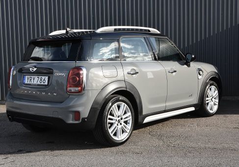 MINI, 2018
