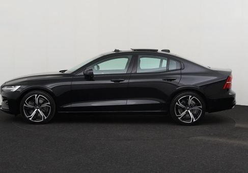 Volvo S60, 2023