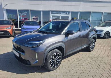 Toyota Yaris Cross, 2025