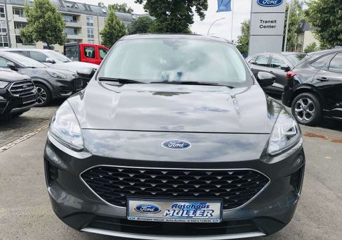 Ford Kuga, 2021