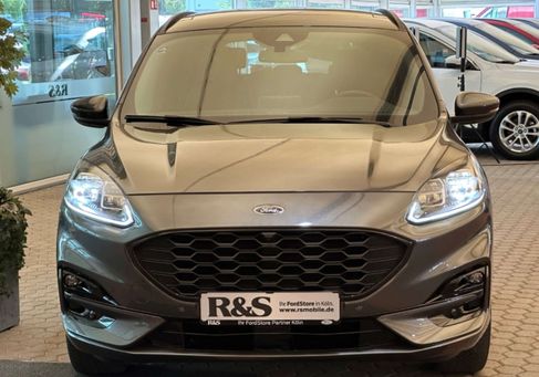 Ford Kuga, 2022