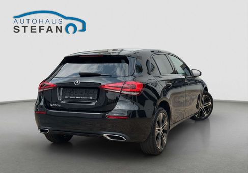 Mercedes-Benz A 250, 2021