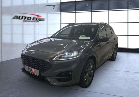 Ford Kuga, 2022
