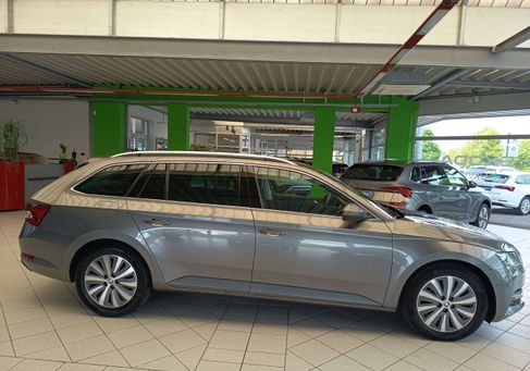 Skoda Superb, 2023